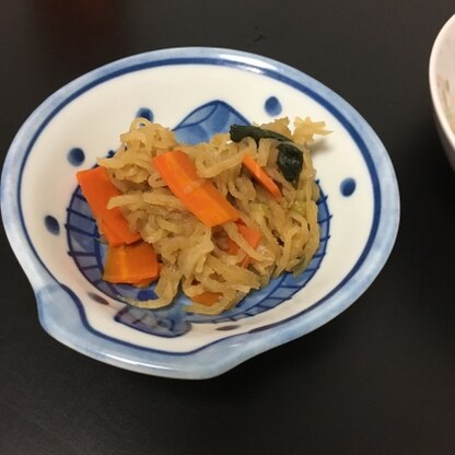 油揚げがなかったので小松菜を入れてしまいました。切干大根はキッチンバサミで切ると楽なのですね！これからもそうしたいと思います^_^ありがとうございました！
